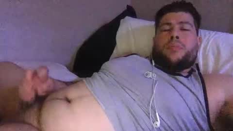 Snapshot of crazybigdick710 chatting on December 10, 5:28 am crazybigdick710 online show from December 10, 5:28 am
