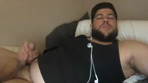 Snapshot of crazybigdick710 chatting on January 18, 5:58 am crazybigdick710 online show from January 18, 5:58 am