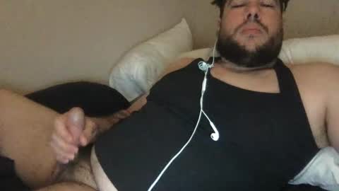 Snapshot of crazybigdick710 chatting on December 16, 5:06 am crazybigdick710 online show from December 16, 5:06 am
