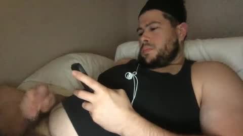 Snapshot of crazybigdick710 chatting on January 22, 4:13 am crazybigdick710 online show from January 22, 4:13 am