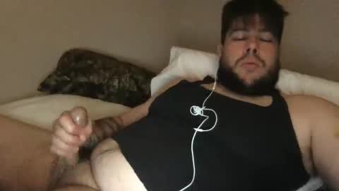 Snapshot of crazybigdick710 chatting on February 3, 12:15 am crazybigdick710 online show from February 3, 12:15 am