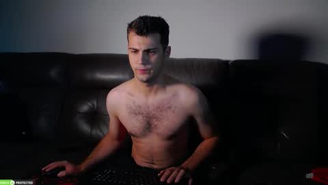 Snapshot of crazydom1 chatting on October 3, 9:31 pm Crazy online show from October 3, 9:31 pm