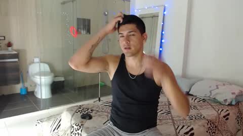 Snapshot of crazyybull chatting on September 9, 2:44 am Bull online show from September 9, 2:44 am