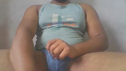 Snapshot of crazzy_booy chatting on September 16, 4:02 am crazzy_booy online show from September 16, 4:02 am