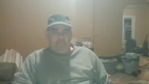 Snapshot of cre9876 chatting on February 7, 7:07 am alway horny online show from February 7, 7:07 am
