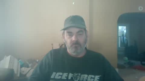 Snapshot of cre9876 chatting on March 6, 3:45 pm alway horny online show from March 6, 3:45 pm
