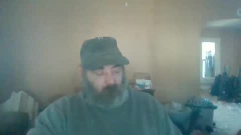 Snapshot of cre9876 chatting on January 18, 6:10 pm alway horny online show from January 18, 6:10 pm
