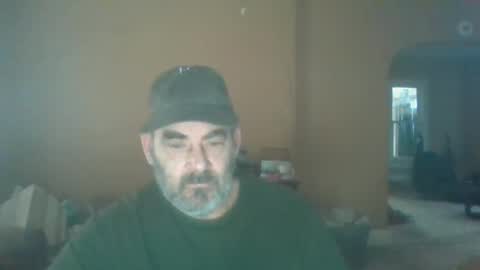 Snapshot of cre9876 chatting on March 10, 1:10 pm alway horny online show from March 10, 1:10 pm