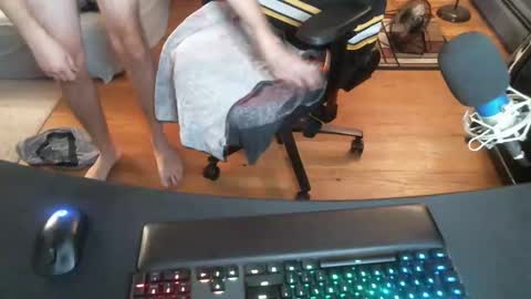 Snapshot of creaming4u666 chatting on December 13, 12:17 pm Terrifier3006 online show from December 13, 12:17 pm