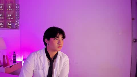 Snapshot of creamy_angelo chatting on September 29, 5:17 am creamy_angelo online show from September 29, 5:17 am