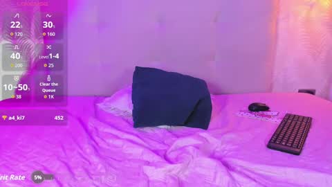 Snapshot of creamy_angelo chatting on October 9, 9:41 pm creamy_angelo online show from October 9, 9:41 pm