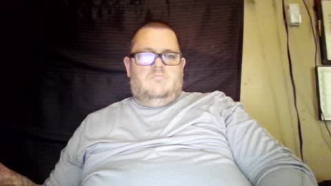 Snapshot of creeeping_death chatting on December 14, 8:51 pm The hopeless romantic online show from December 14, 8:51 pm