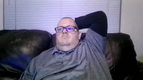 Snapshot of creeeping_death chatting on February 19, 8:33 am The hopeless romantic online show from February 19, 8:33 am