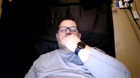Snapshot of creeeping_death chatting on January 30, 8:32 am The hopeless romantic online show from January 30, 8:32 am