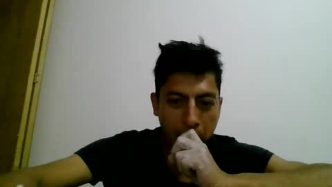Snapshot of cris_master_ chatting on October 4, 10:25 pm cris_master_ online show from October 4, 10:25 pm