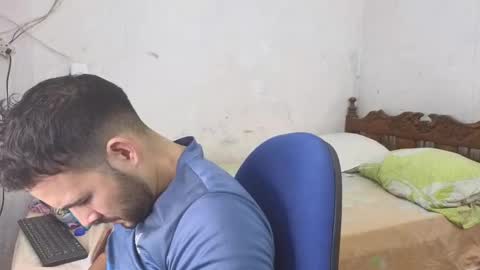 cris_simons online show from December 4, 5:33 pm