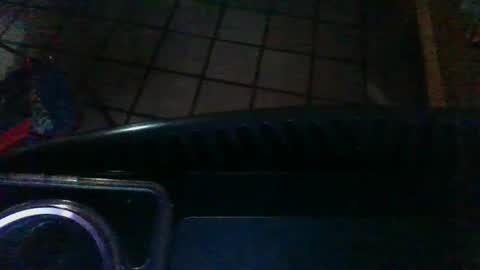 Snapshot of crisgipe chatting on December 27, 9:32 pm Crisgipe online show from December 27, 9:32 pm