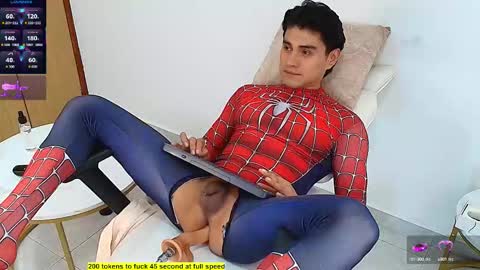 Snapshot of criss_evanss1 chatting on September 14, 1:24 pm Criss Evans online show from September 14, 1:24 pm