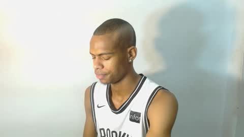 Snapshot of criss_zuri chatting on October 14, 11:50 am criss_zuri online show from October 14, 11:50 am