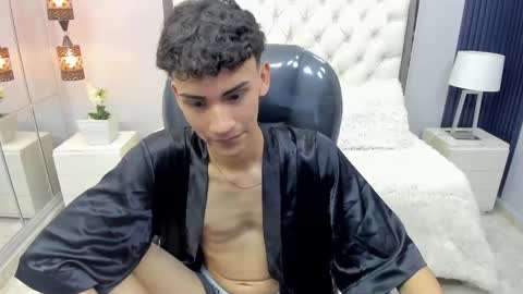 Snapshot of cristalangel9 chatting on October 24, 5:36 pm ANGEL  online show from October 24, 5:36 pm