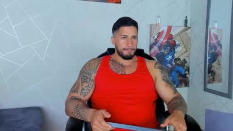 Snapshot of cristian_walker chatting on December 20, 10:16 am cristian walker online show from December 20, 10:16 am