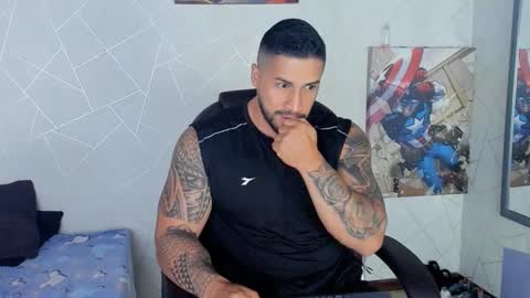Snapshot of cristian_walker chatting on March 12, 12:04 pm cristian walker online show from March 12, 12:04 pm