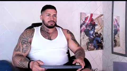 Snapshot of cristian_walker chatting on October 10, 1:27 pm cristian walker online show from October 10, 1:27 pm