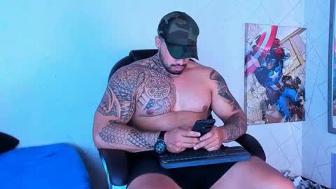 Snapshot of cristian_walker chatting on September 21, 3:34 pm cristian walker online show from September 21, 3:34 pm