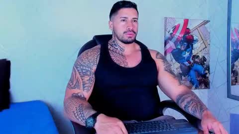 Snapshot of cristian_walker chatting on September 19, 12:27 pm cristian walker online show from September 19, 12:27 pm