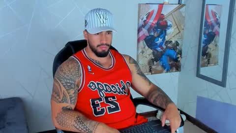 Snapshot of cristian_walker chatting on December 2, 12:38 pm cristian walker online show from December 2, 12:38 pm
