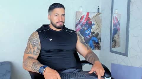Snapshot of cristian_walker chatting on January 5, 12:10 pm cristian walker online show from January 5, 12:10 pm