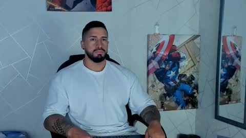 Snapshot of cristian_walker chatting on March 8, 1:01 pm cristian walker online show from March 8, 1:01 pm