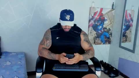 Snapshot of cristian_walker chatting on February 5, 9:50 pm cristian walker online show from February 5, 9:50 pm
