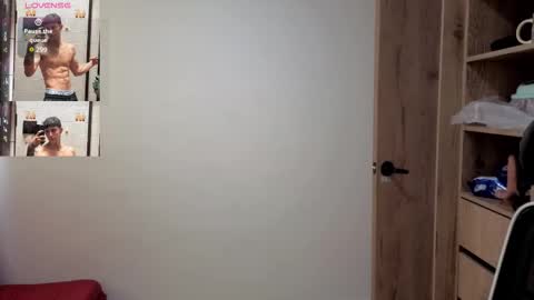 Snapshot of cristopher23_ chatting on October 11, 2:32 pm cristopher23 online show from October 11, 2:32 pm