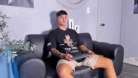 Snapshot of cristopher_strong chatting on September 29, 2:57 pm Cristopher online show from September 29, 2:57 pm