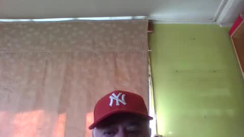 crmperez online show from March 22, 7:19 pm