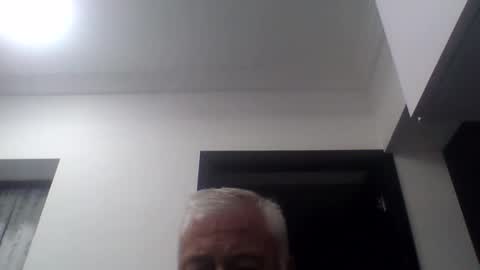 crmperez online show from April 13, 11:05 pm