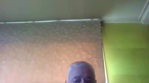 Snapshot of crmperez chatting on December 4, 5:44 pm crmperez online show from December 4, 5:44 pm