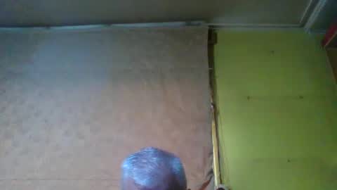 Snapshot of crmperez chatting on September 21, 12:11 am crmperez online show from September 21, 12:11 am