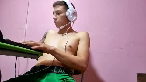 cronos_hot_888 online show from March 29, 3:45 pm