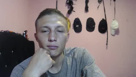 cronos_hot_888 online show from March 2, 2:02 pm