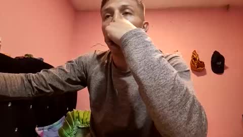 cronos_hot_888 online show from March 19, 8:56 pm