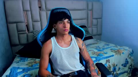 Croy online show from April 3, 4:20 am