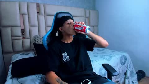 Croy online show from April 19, 6:10 pm