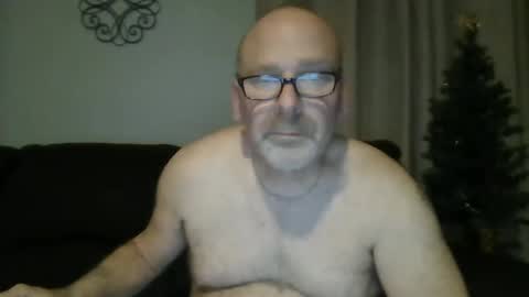 fun guy online show from January 8, 11:19 pm