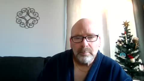 fun guy online show from December 26, 2:48 pm