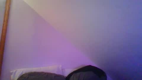 Crush380 online show from May 2, 1:52 am