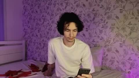 crybae0 online show from March 16, 12:28 am