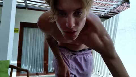 Lin inst lingoodyy online show from February 5, 5:58 am