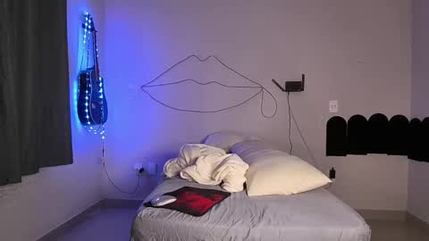 cshunderlick online show from March 11, 2:07 am